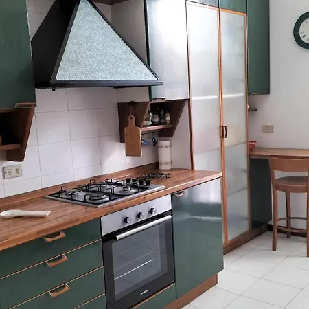 -downtown Apartment- 500m From The Sea - Ebikes - Next To Conero Natural Park *